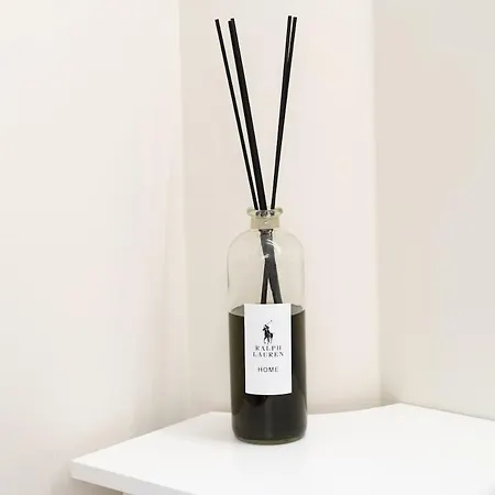 アパート Arnaldo Design